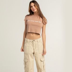 Tilly’s | Tan ‘Live Your Best Life’ Crop Graphic Baby Tee